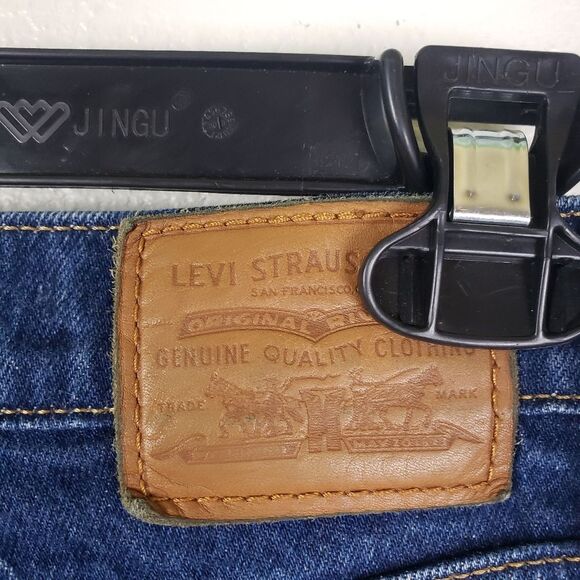 Levi Women's Ribcage Bootcut High-Rise Medium Denim Wash Jeans Size 26/Small - Picture 9 of 12